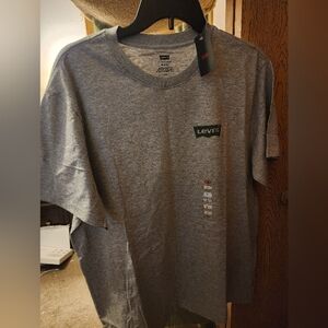 Levi's Heather Gray Men's Tee